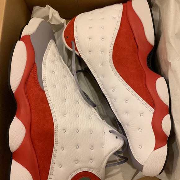 AIR JORDAN 13 RETRO "GREY TOE - Picture 2 of 2